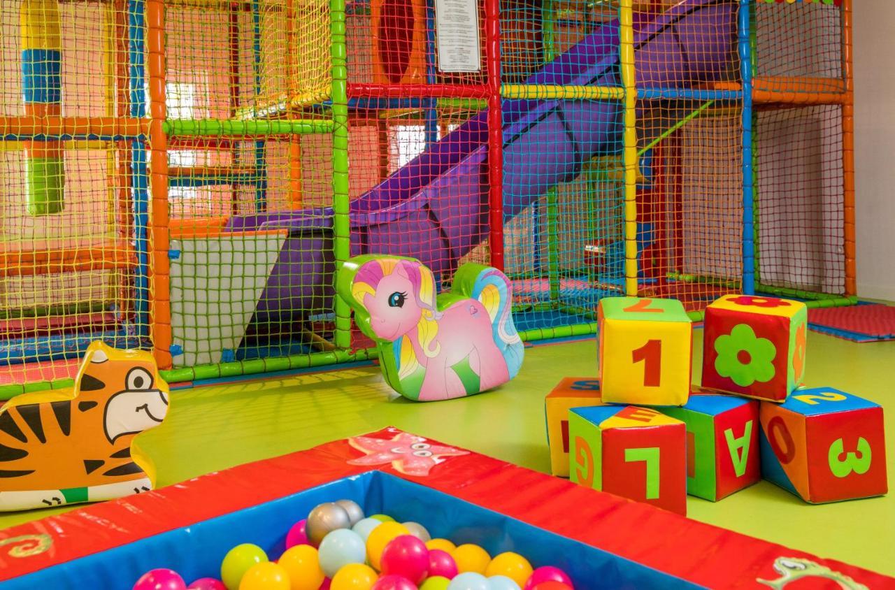 Hotel Osmine スラノ エクステリア 写真