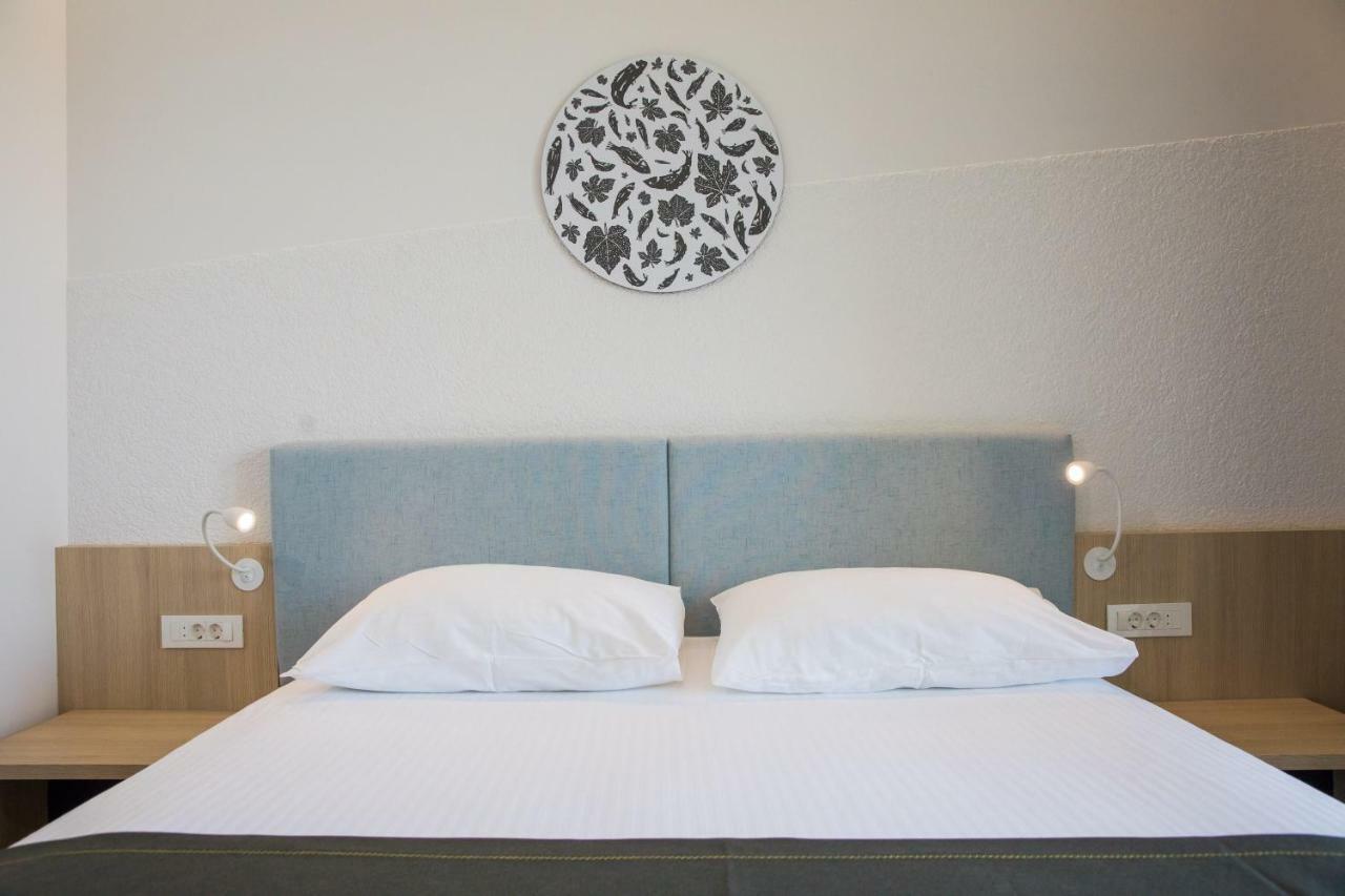 Hotel Osmine スラノ エクステリア 写真