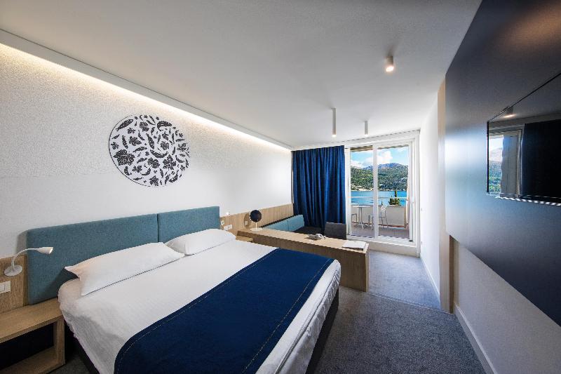 Hotel Osmine スラノ エクステリア 写真